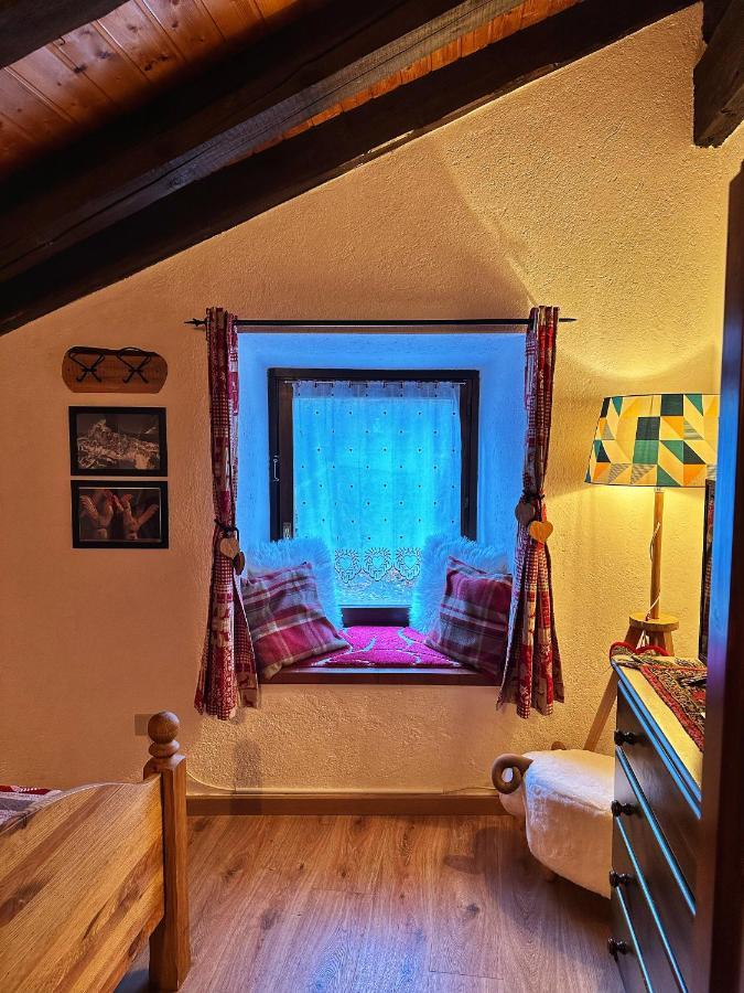 Meizon - La Montagna, Pila, Crevacol, Aosta E Valpelline Gignod Buitenkant foto