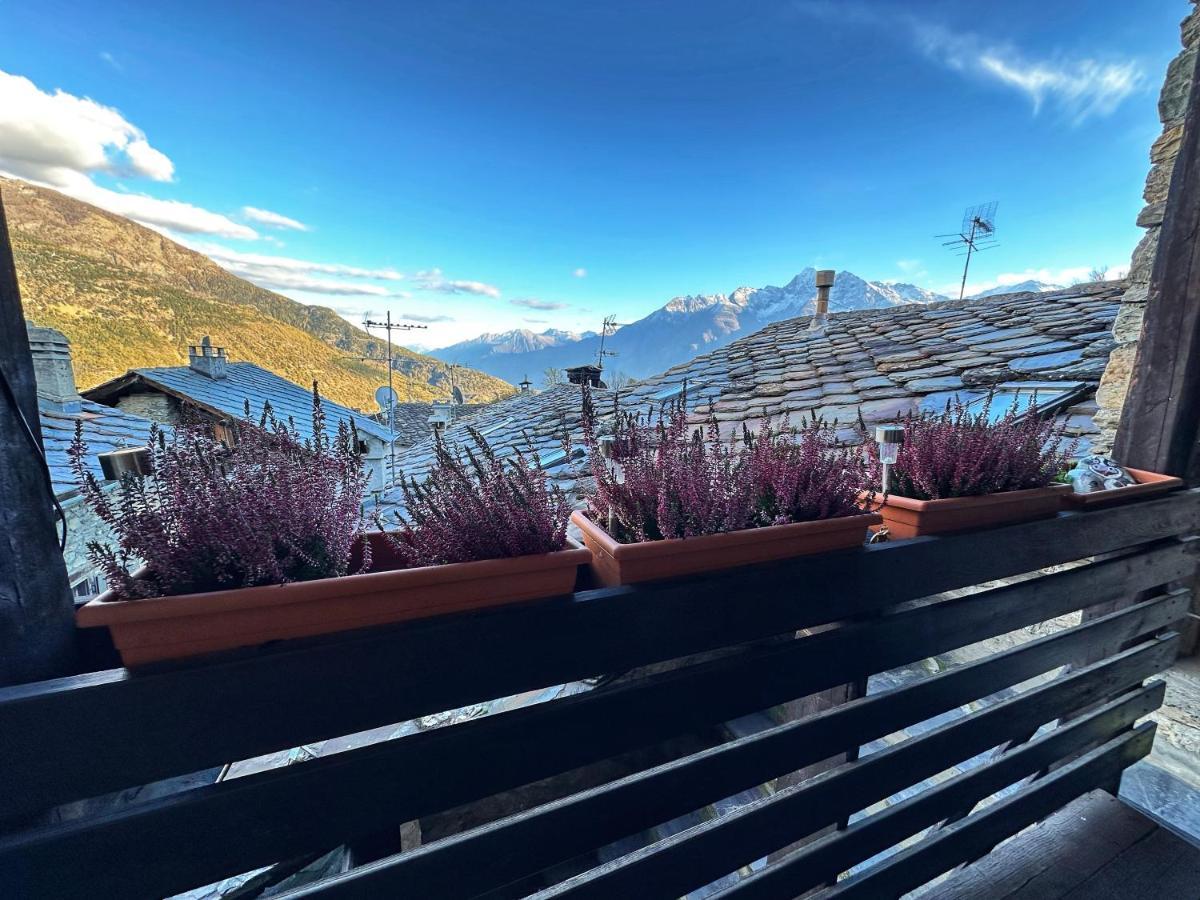 Meizon - La Montagna, Pila, Crevacol, Aosta E Valpelline Gignod Buitenkant foto